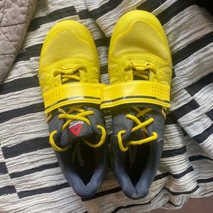 Reebok crossfit lifters worn once!
